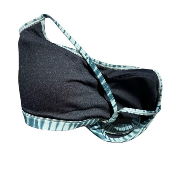 🌻SET of TWO (2) NEW w/tag Reebok Core 10 Strappy Sports Bras Both Size Small - Picture 6 of 9